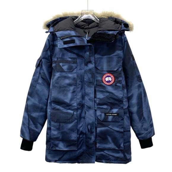Canada Goose Blue camouflage down parka - Picture 1 of 9